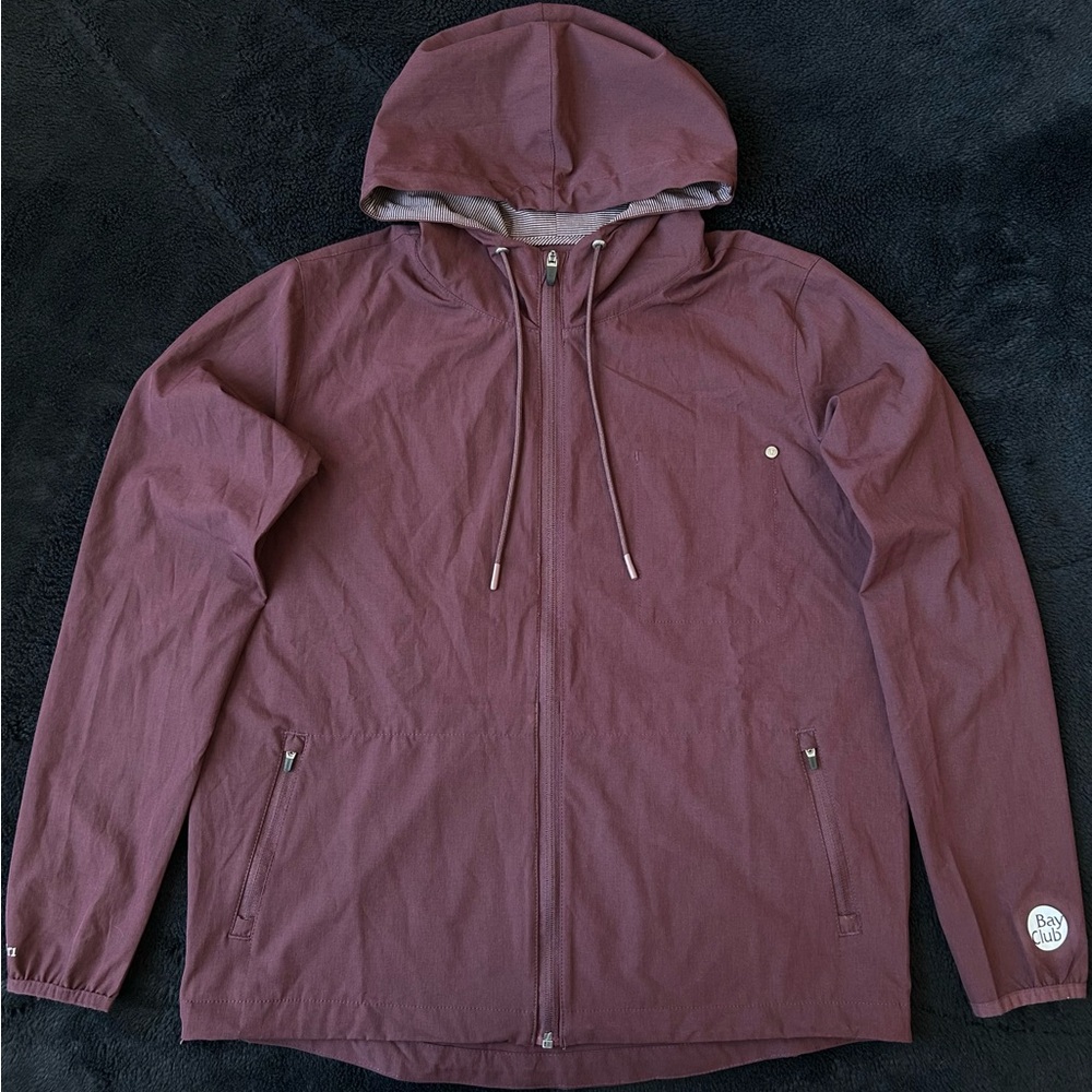 -Vuori Burgundy Outdoors Trainer Shell Hooded Light Jacket 
-Size Medium
